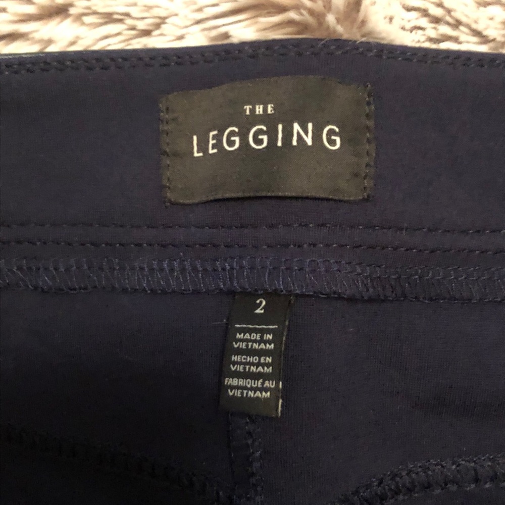 White House black market thelegging navy blue pant - Picture 3 of 7